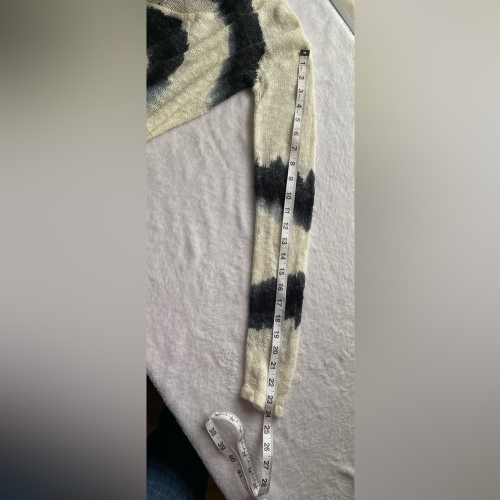 Elan Boho Tie Dye Lightweight High Low Sweater Ivory Black S - Picture 7 of 9